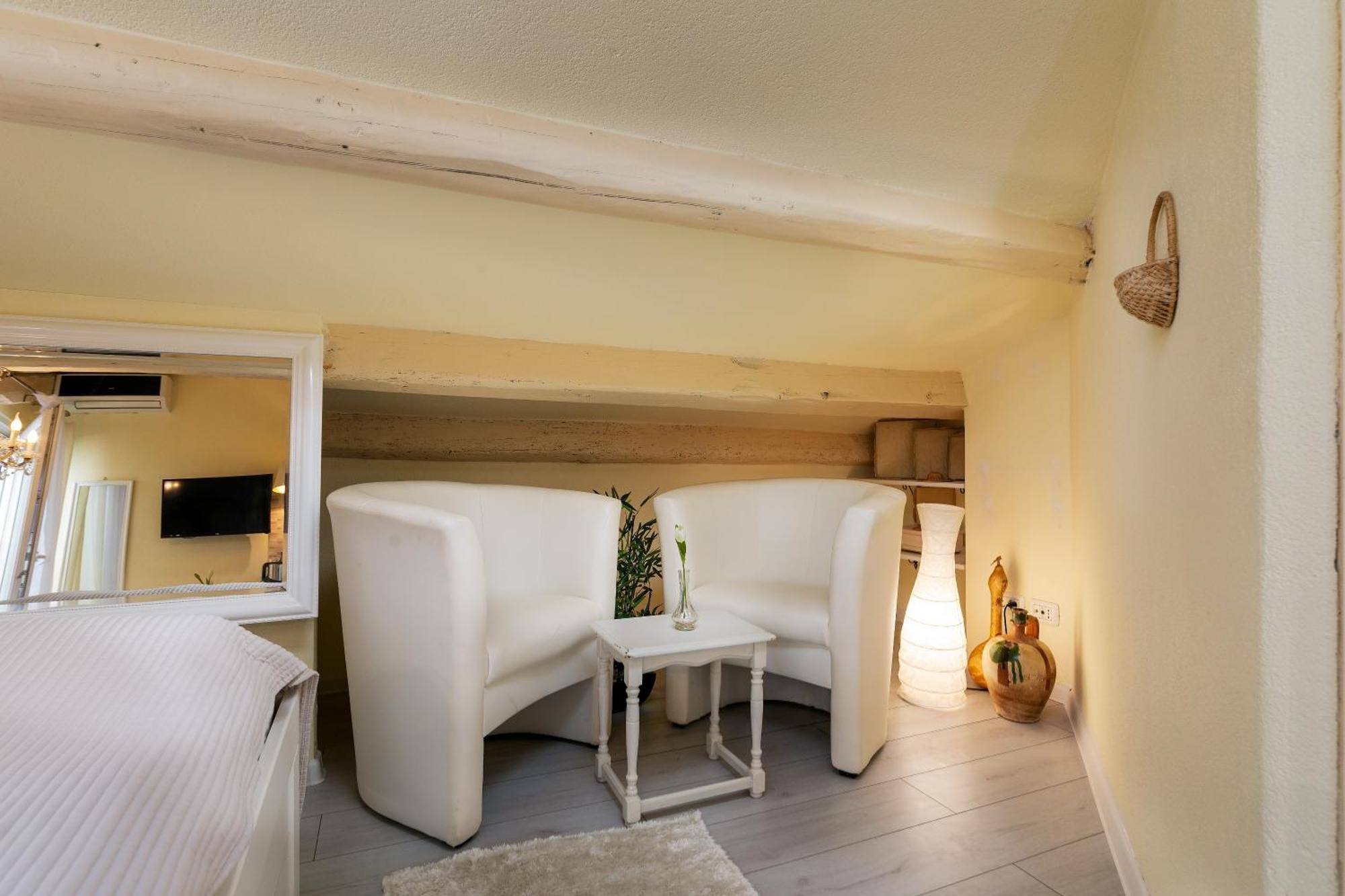 רוביני Duplex Apartment Camelia In Charming Old Town מראה חיצוני תמונה