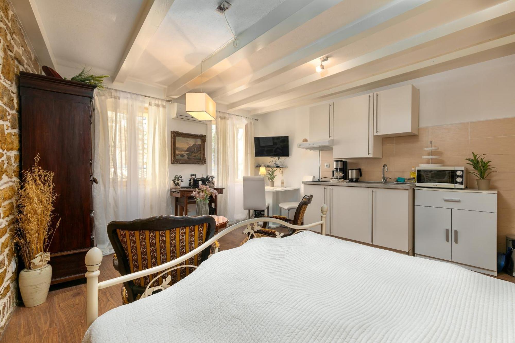 רוביני Duplex Apartment Camelia In Charming Old Town מראה חיצוני תמונה