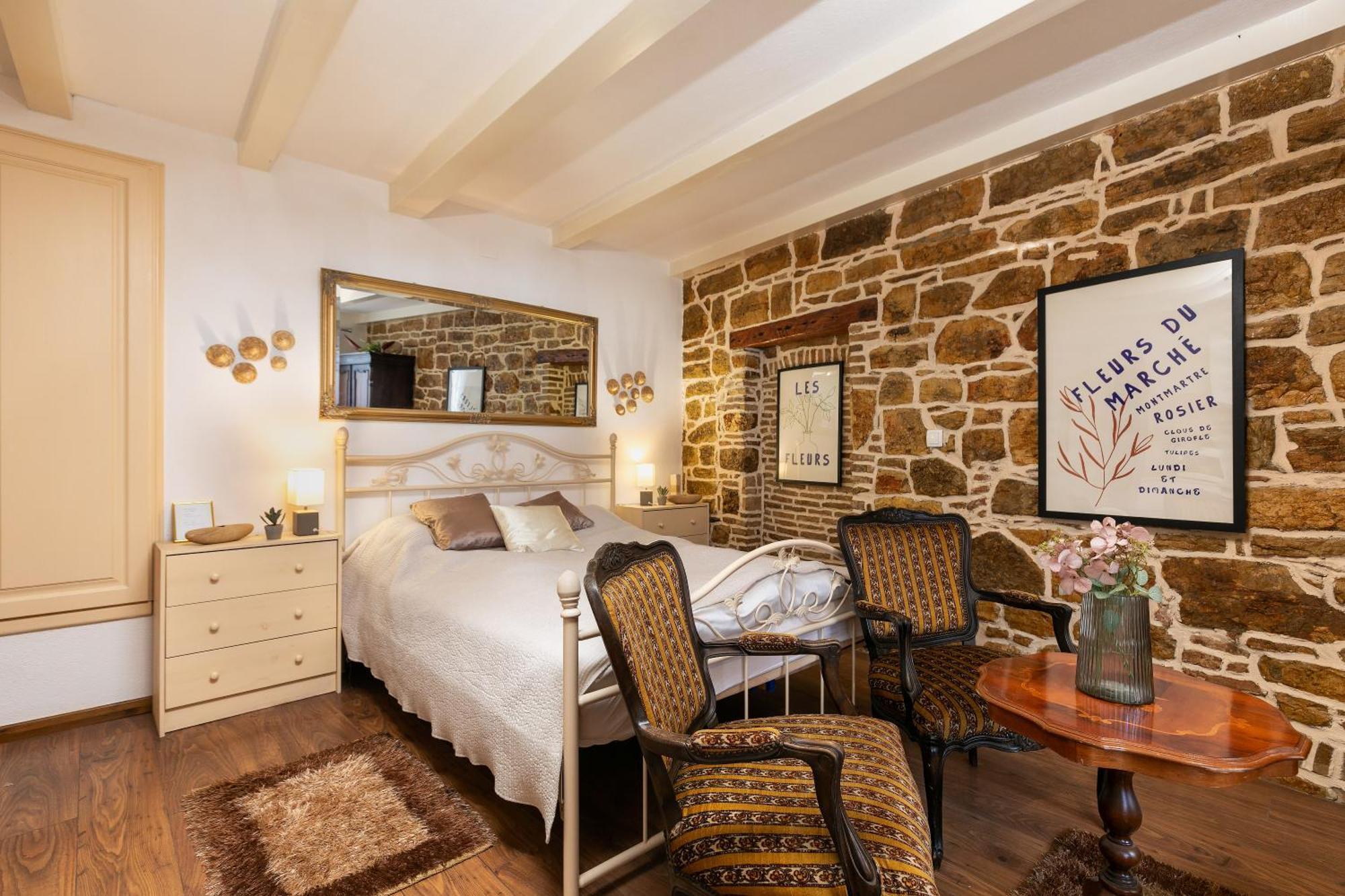 רוביני Duplex Apartment Camelia In Charming Old Town מראה חיצוני תמונה