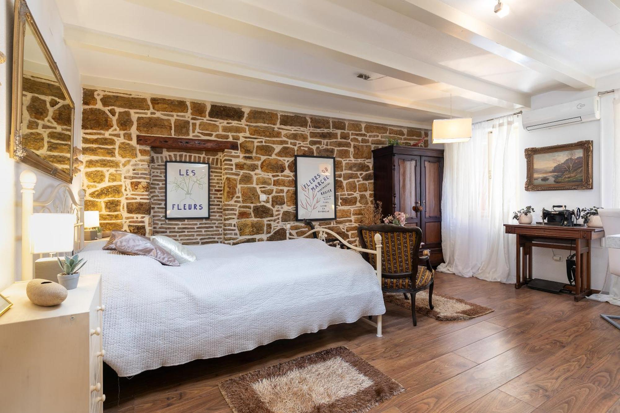 רוביני Duplex Apartment Camelia In Charming Old Town מראה חיצוני תמונה
